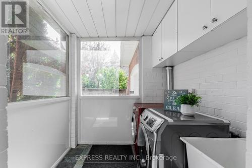 23 Vesta Drive, Richmond Hill, ON - Indoor Photo Showing Laundry Room