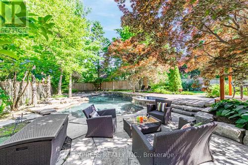 23 Vesta Drive, Richmond Hill, ON - Outdoor