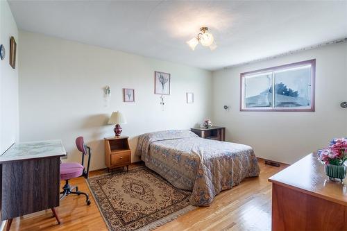 30 Pavarotti Court, Hamilton, ON - Indoor Photo Showing Bedroom