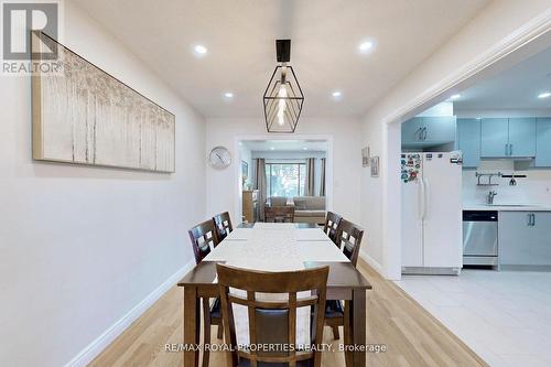 414 Grange Court, Oshawa, ON - Indoor Photo Showing Dining Room