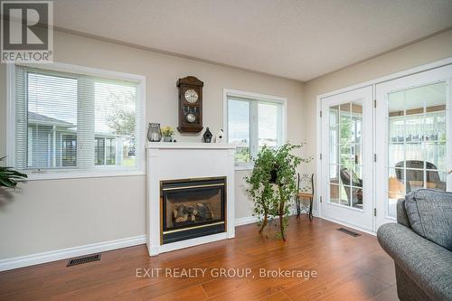 9 Quaker Court, Prince Edward County, ON - Indoor Photo Showing Living Room With Fireplace