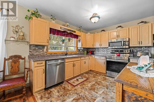 17 Huron Drive, Brighton, ON - Indoor Photo Showing Kitchen With Stainless Steel Kitchen With Double Sink