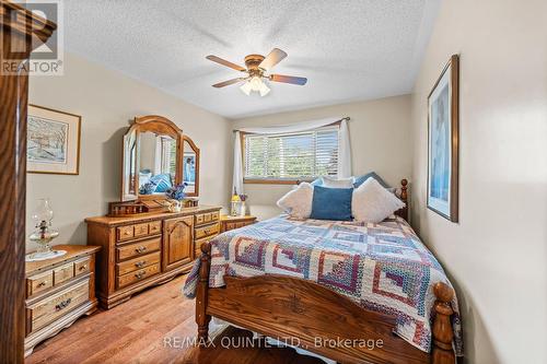 17 Huron Drive, Brighton, ON - Indoor Photo Showing Bedroom