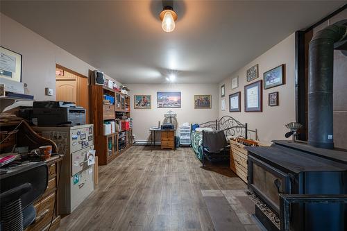 9255 Firehall Frontage Road, Salmon Arm, BC - Indoor