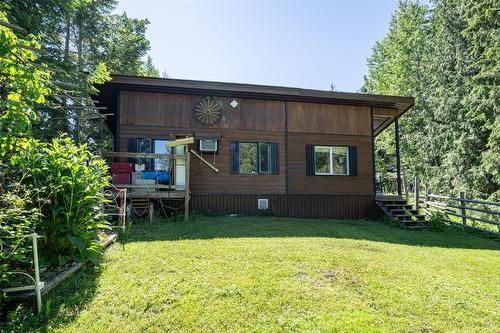 9255 Firehall Frontage Road, Salmon Arm, BC - Outdoor