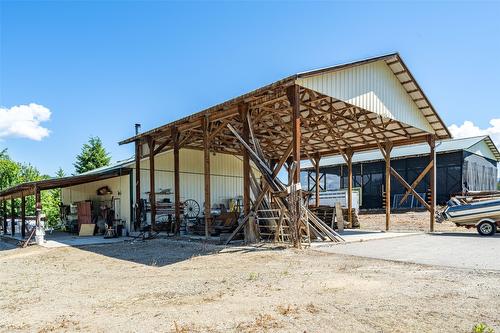 9255 Firehall Frontage Road, Salmon Arm, BC - Outdoor