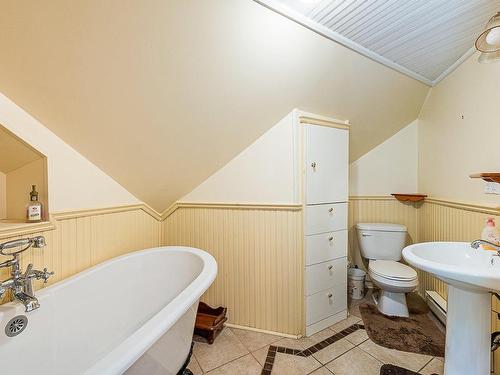 Ensuite bathroom - 3495 Rue Principale, Dunham, QC - Indoor Photo Showing Bathroom