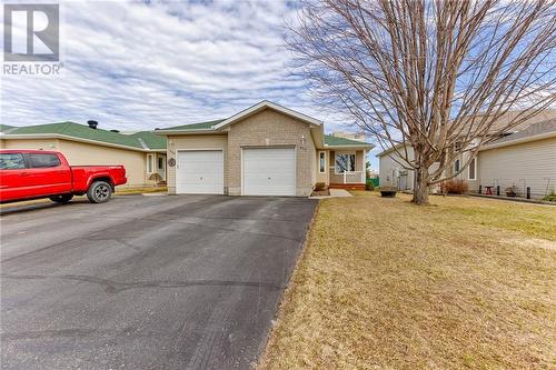 837 Eighth Street, Renfrew, ON - Outdoor With Facade