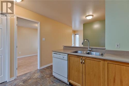 837 Eighth Street, Renfrew, ON - Indoor Photo Showing Kitchen With Double Sink