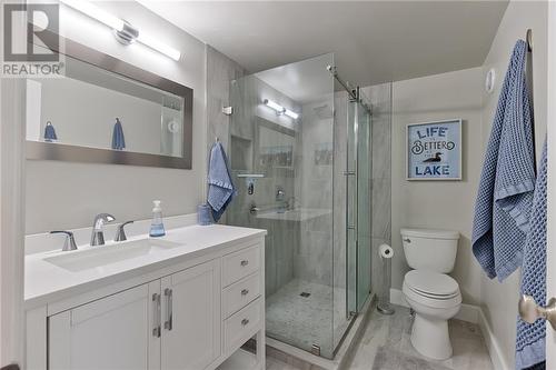 1149 Barryvale Road, Calabogie, ON - Indoor Photo Showing Bathroom