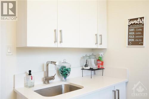 896 Corktown Road, Merrickville, ON - Indoor Photo Showing Kitchen