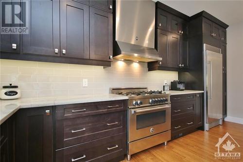 896 Corktown Road, Merrickville, ON - Indoor Photo Showing Kitchen