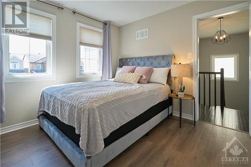 540 Dundonald Drive, Ottawa, ON - Indoor Photo Showing Bedroom