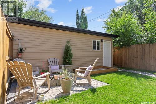 1625 Munroe Avenue, Saskatoon, SK - Outdoor With Deck Patio Veranda With Exterior