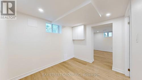 17 North Hills Terrace, Toronto, ON - Indoor Photo Showing Other Room