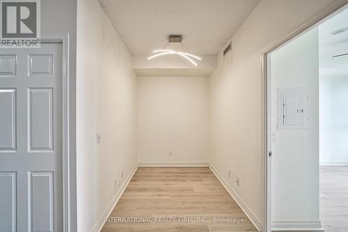 1708 - 339 Rathburn Road W, Mississauga, ON - Indoor Photo Showing Other Room