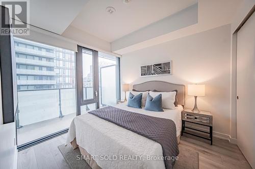 1208 - 161 Roehampton Avenue, Toronto, ON - Indoor Photo Showing Bedroom