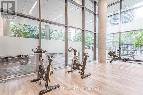 1208 - 161 Roehampton Avenue, Toronto, ON - Indoor Photo Showing Gym Room