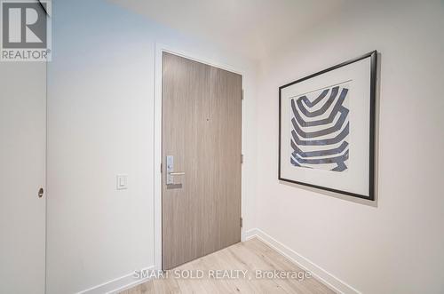 1208 - 161 Roehampton Avenue, Toronto, ON - Indoor Photo Showing Other Room