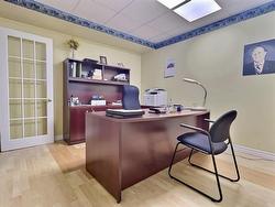 Bureau - 