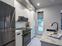 52-1175 Resort Dr, Parksville, BC  - Indoor Photo Showing Kitchen With Upgraded Kitchen 