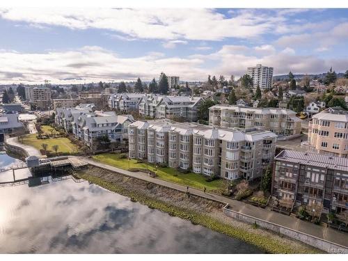 403-566 Stewart Ave, Nanaimo, BC - Outdoor With View