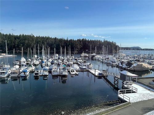 403-566 Stewart Ave, Nanaimo, BC - Outdoor With Body Of Water With View