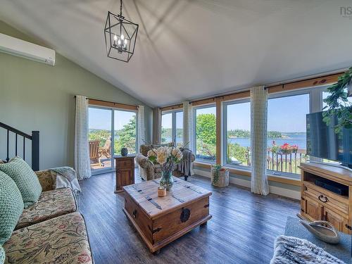 177 Corkums Island Road, Corkums Island, NS 