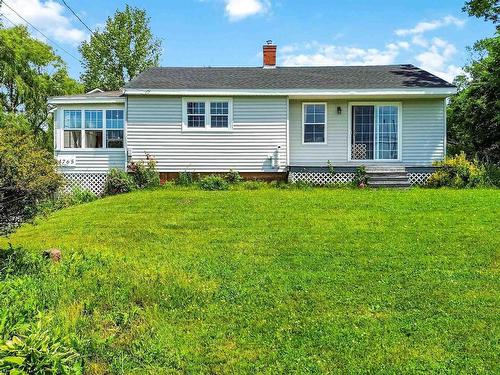 4765 Highway 1, Three Mile Plains, NS 