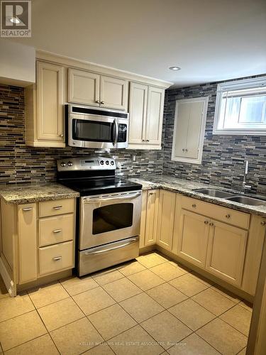 39 Willis Drive, Brampton, ON - Indoor Photo Showing Kitchen With Double Sink