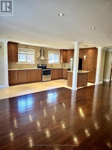 39 Willis Drive, Brampton, ON - Indoor