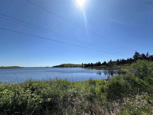 Cranberry Head Road, Pembroke, NS 