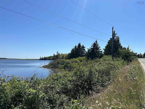 Cranberry Head Road, Pembroke, NS 