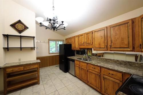 290 Kirkbridge Drive, Winnipeg, MB - Indoor Photo Showing Kitchen With Double Sink
