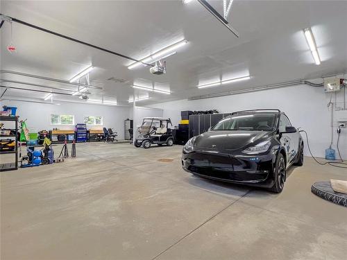 73 Jerome Drive, Brandon, MB - Indoor Photo Showing Garage