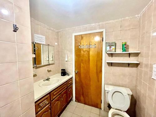 Bathroom - 7117 12E Avenue, Montréal (Villeray/Saint-Michel/Parc-Extension), QC - Indoor Photo Showing Bathroom