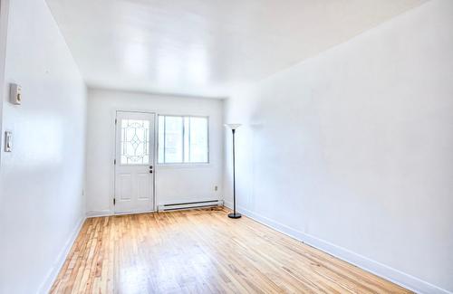 Bedroom - 7117 12E Avenue, Montréal (Villeray/Saint-Michel/Parc-Extension), QC - Indoor Photo Showing Other Room