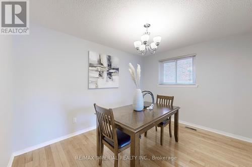 123 Briarscross Boulevard, Toronto, ON - Indoor Photo Showing Dining Room