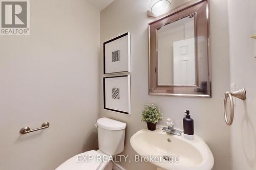 113 Large Crescent, Ajax, ON - Indoor Photo Showing Bathroom