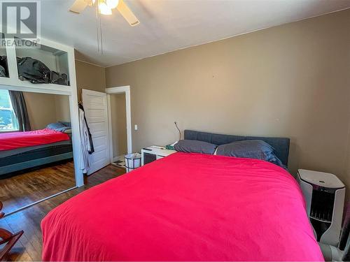 618 Papineau Street, Penticton, BC - Indoor Photo Showing Bedroom