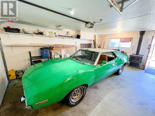 618 Papineau Street, Penticton, BC - Indoor Photo Showing Garage