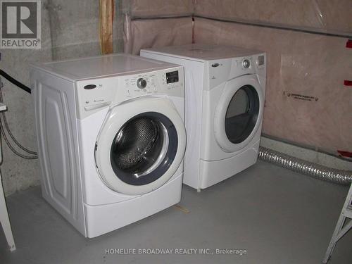 2928 Donald Cousens Parkway, Markham, ON - Indoor Photo Showing Laundry Room