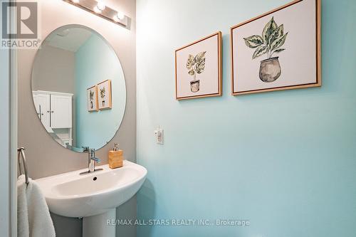 45 Jake Smith Way, Whitchurch-Stouffville, ON - Indoor Photo Showing Bathroom