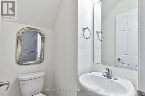 1908 Donald Cousens Parkway, Markham, ON - Indoor Photo Showing Bathroom