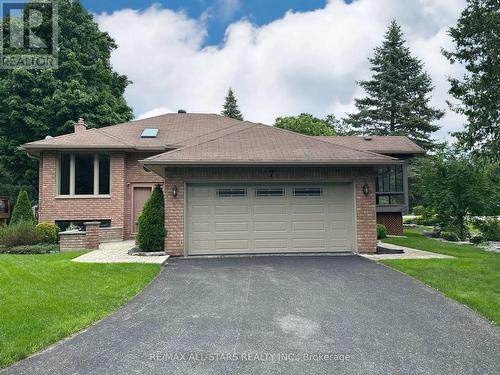 7 Patricia Place, Kawartha Lakes, ON - Outdoor