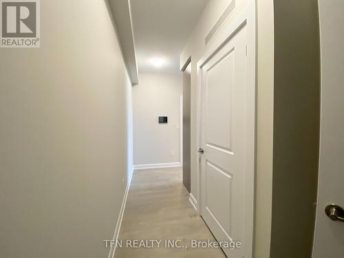1308 - 3220 William Coltson Avenue, Oakville, ON - Indoor Photo Showing Other Room