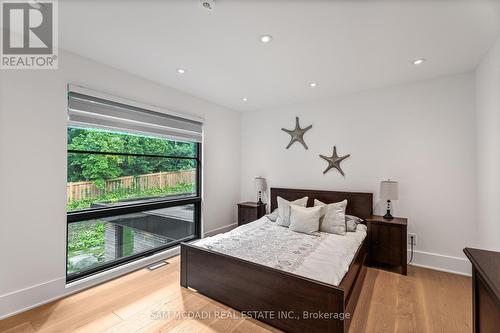 1500 Marshwood Place, Mississauga, ON - Indoor Photo Showing Bedroom