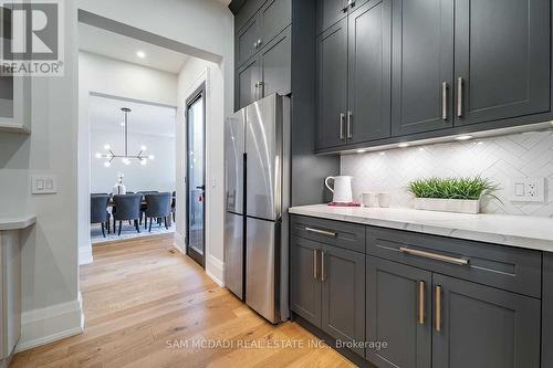 584 Fourth Line, Oakville (Bronte East), ON - Indoor Photo Showing Kitchen