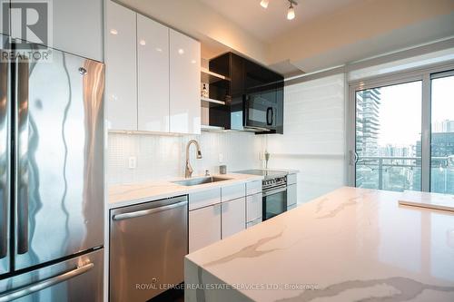 1509 - 33 Shore Breeze Drive, Toronto (Mimico), ON - Indoor Photo Showing Kitchen With Stainless Steel Kitchen With Upgraded Kitchen