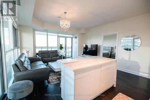 1509 - 33 Shore Breeze Drive, Toronto (Mimico), ON - Indoor Photo Showing Living Room